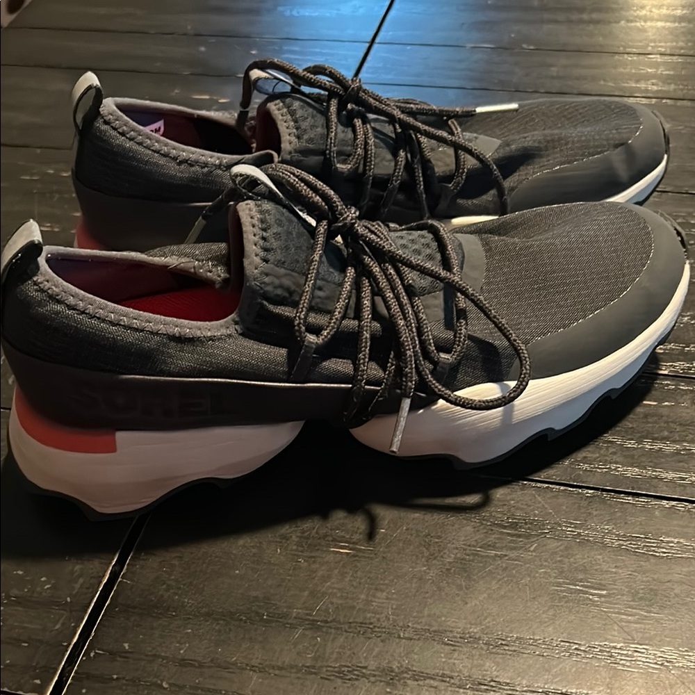 Sorel Black and White Sneakers with Modern Athletic Design
